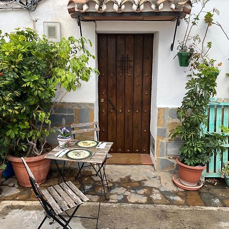 Tiny Spanish House Casares Exteriér fotografie